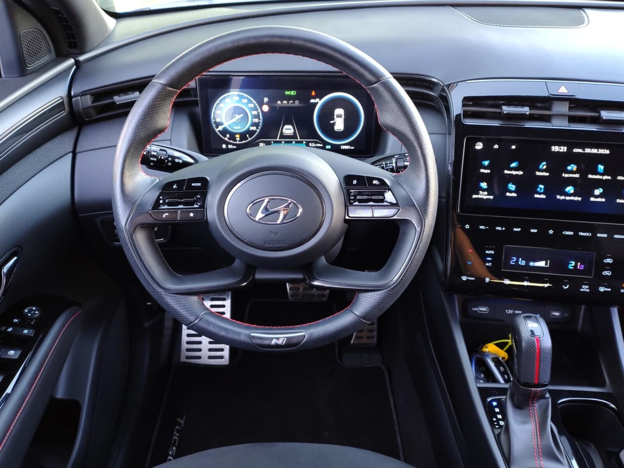 Hyundai Tucson - zdjęcie 12