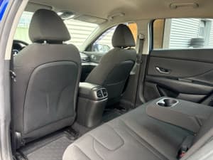 Hyundai Elantra - miniatura 14