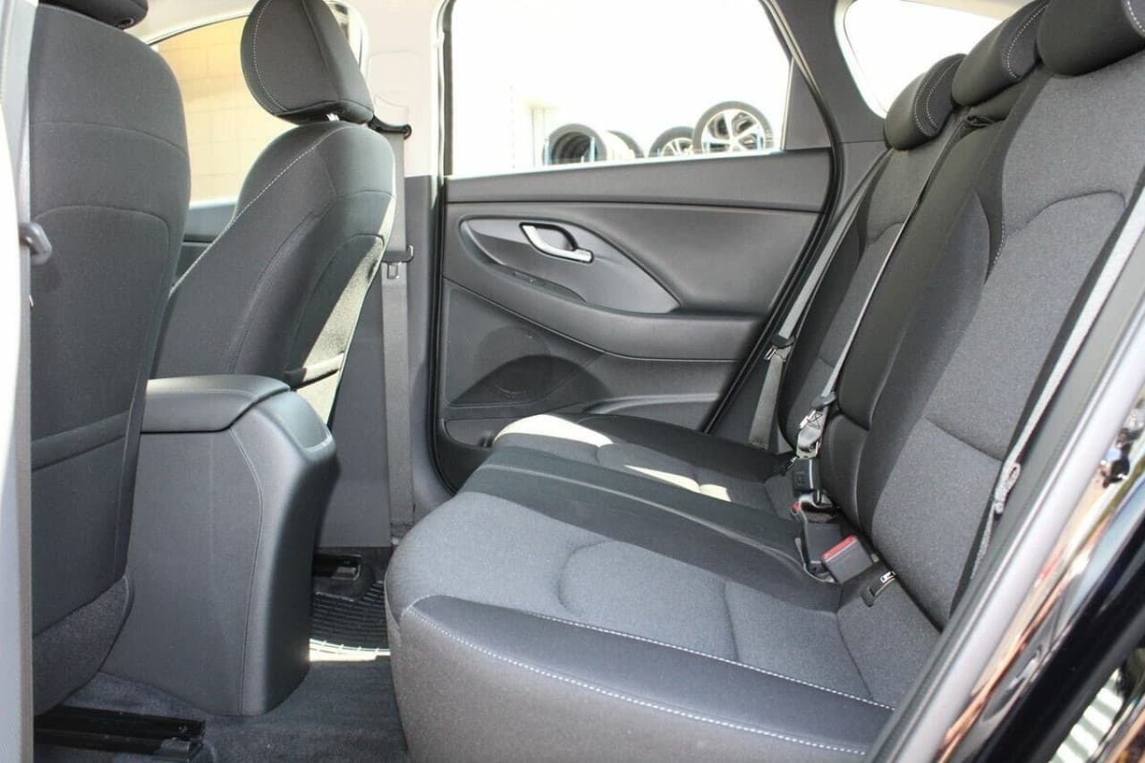 Hyundai i30 - zdjęcie 19