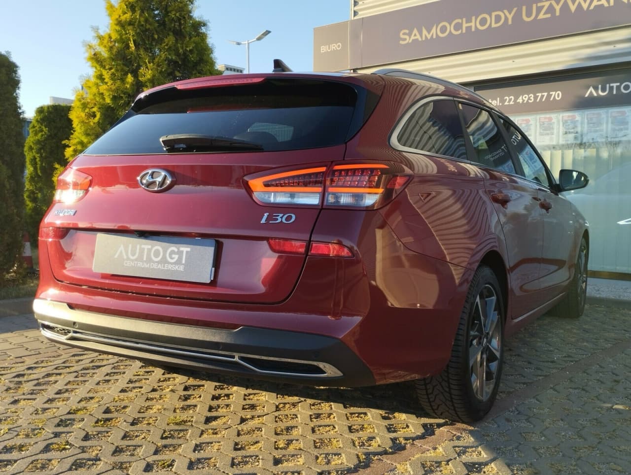 Hyundai i30 - zdjęcie 2