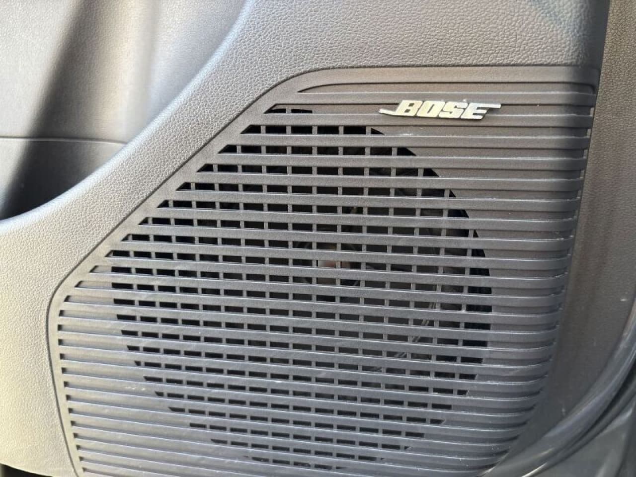 Hyundai Kona - zdjęcie 14